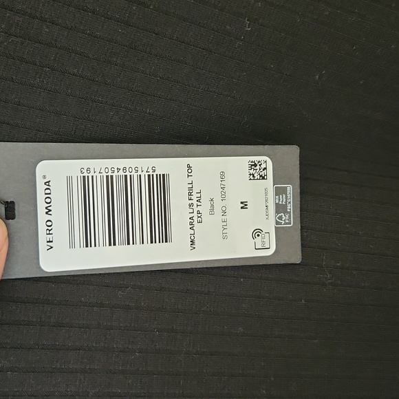 Top - Picture 3 of 3